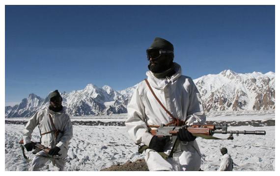 中印最新冲突原因揭秘 与小巷独特风味背后的故事探索