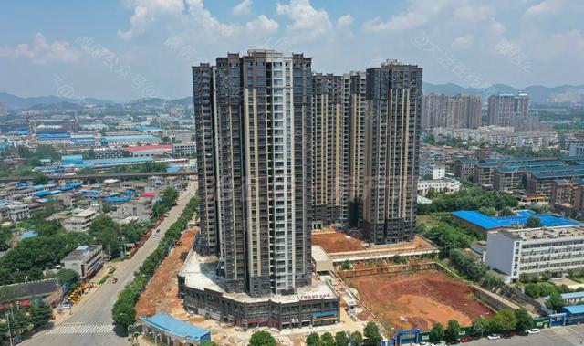 大冶最新楼盘的温馨生活日常