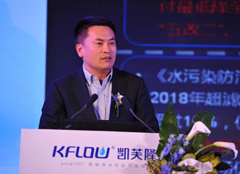 刘强玛纳斯坠楼原因分析,精准数据评估_创意版24.890