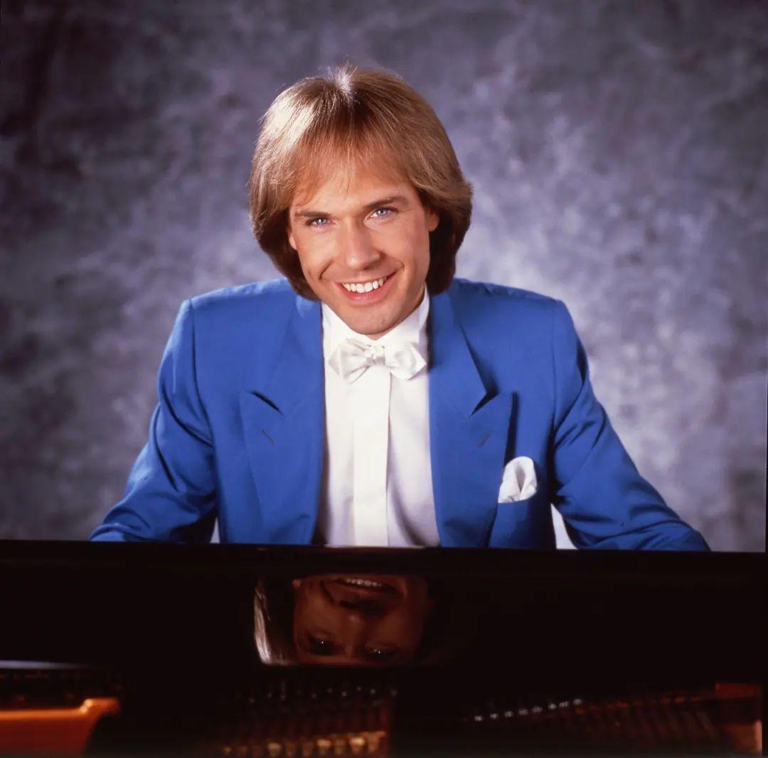 最新小品大全,全面实施策略设计_影音体验版94.167