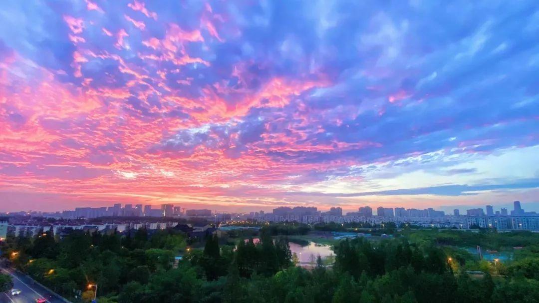 上海二手房最新走势,探索自然美景的轻松之旅之旅。