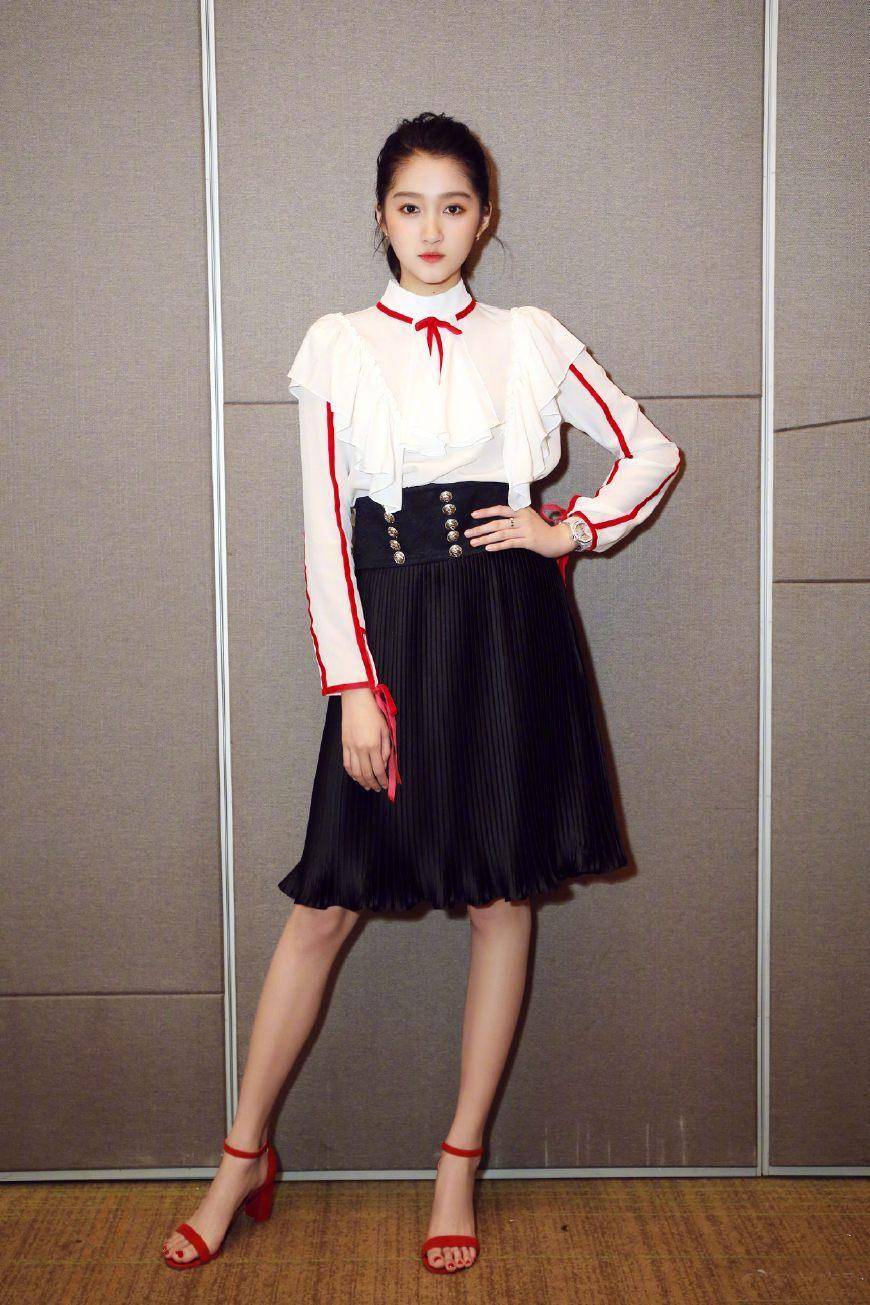 关晓彤最新行程揭秘,详细步骤指南