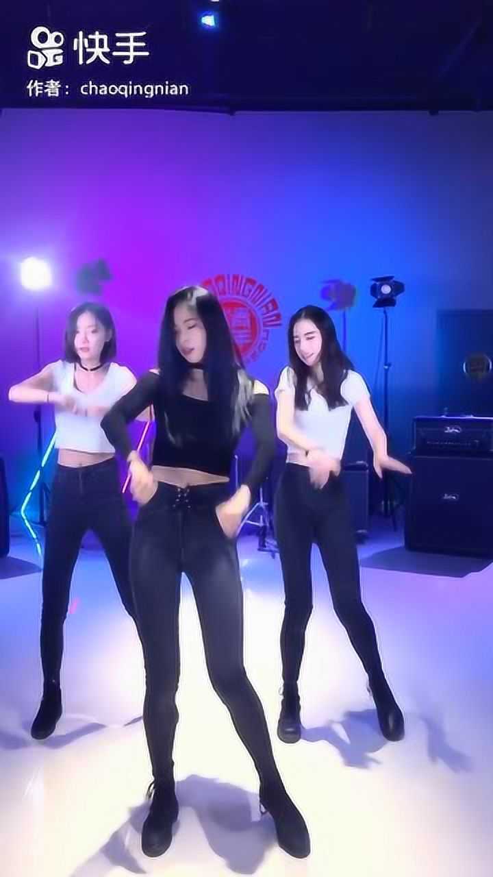 美女热舞与科技舞蹈,生活的炫彩旋律