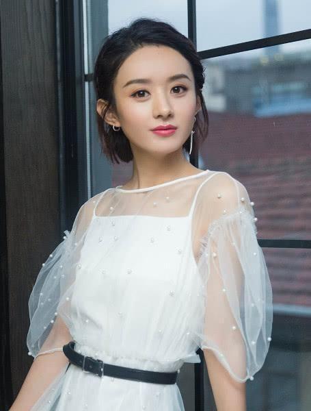 佟丽娅最新发型引领时尚潮流新风尚