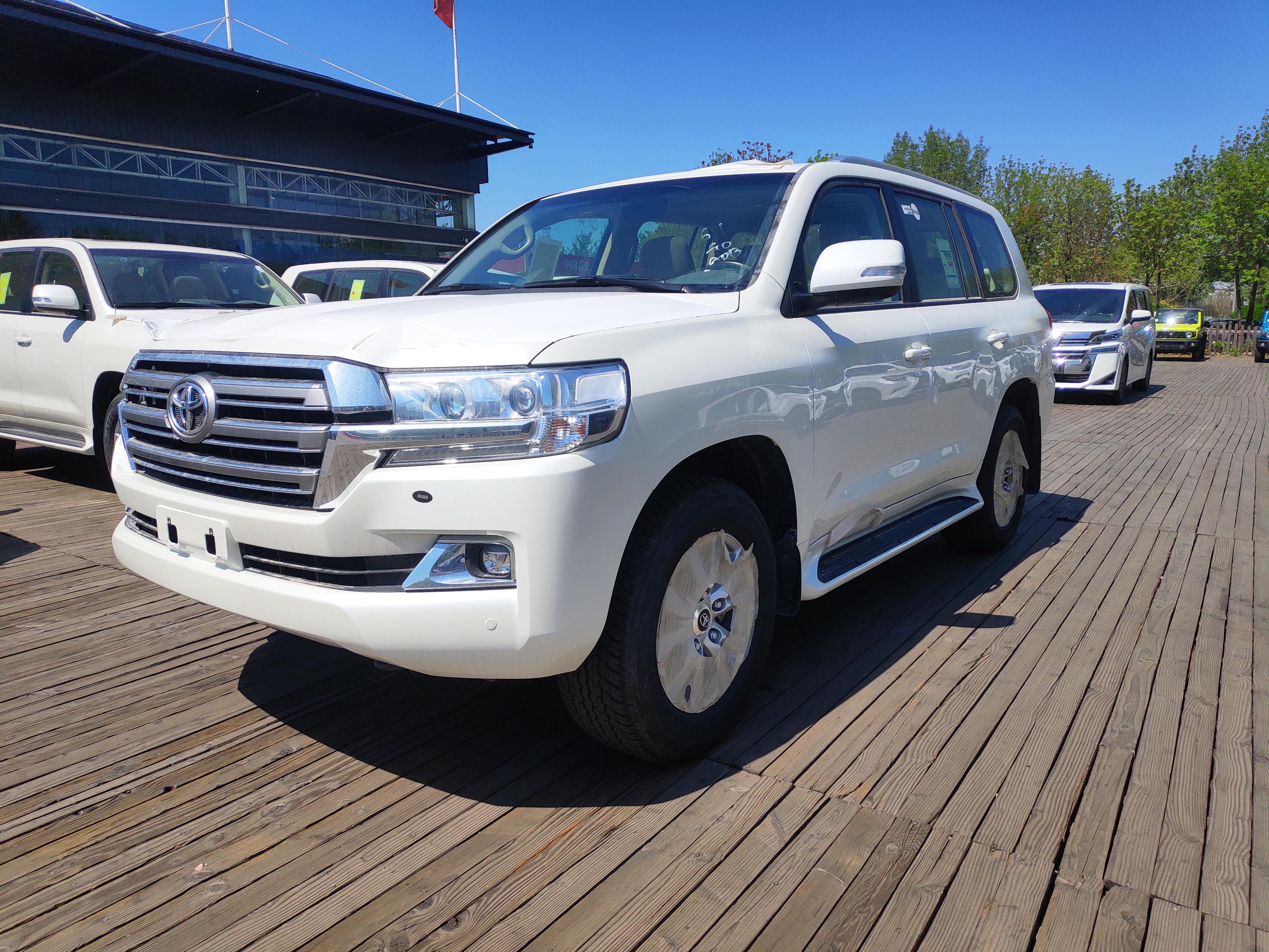 酷路泽天津港最新报价,越野爱好者的福音