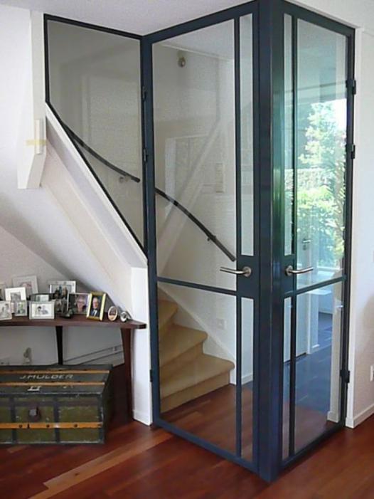 楼梯扶手最新时尚款式,完美融合功能与美学设计图片欣赏