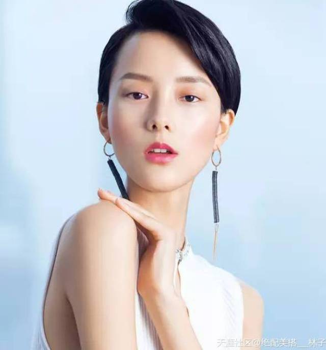 骨相美的女明星的魅力揭秘🌟