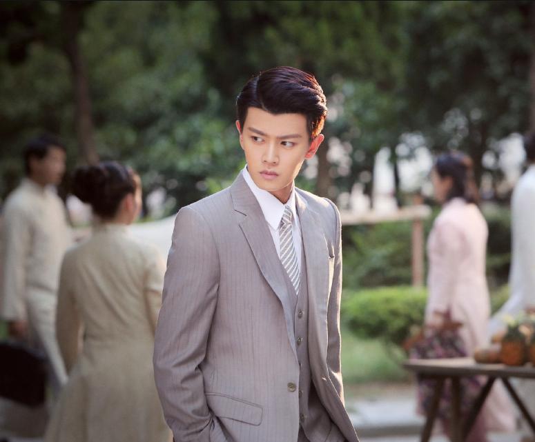 任嘉伦演艺生涯中的精彩之作，多部电视剧深度解析