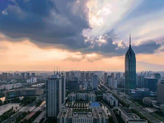 常州上市公司的故事,城市之光与友情纽带探秘