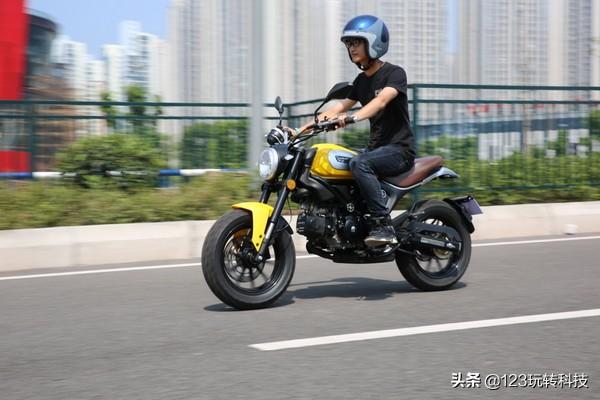 最新大众CC，驾驭变化，开启无限可能之旅